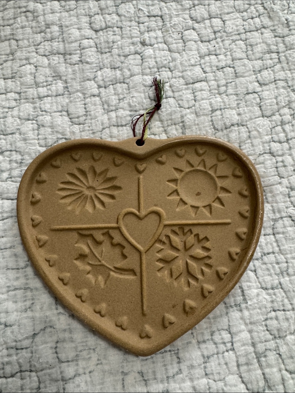 HANDMADE Heart-Shaped Seasons  Wall Hanging Ornament in Tan